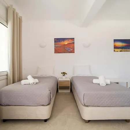 Oniropetra Mykonos * Plintri