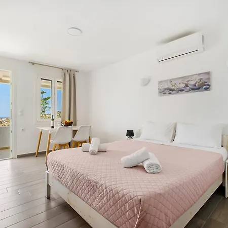 Oniropetra Mykonos Appartement Plintri