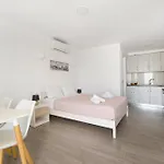 公寓 Oniropetra Mykonos *