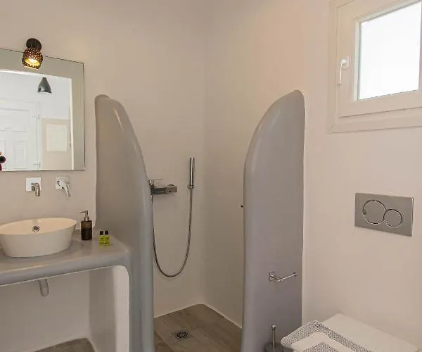 Oniropetra Mykonos Plintri